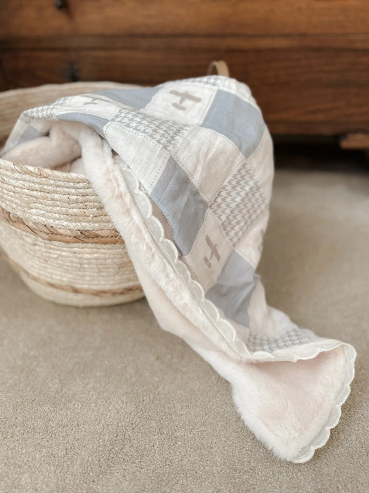 Wright Flyer Fur Lined Cot Blanket